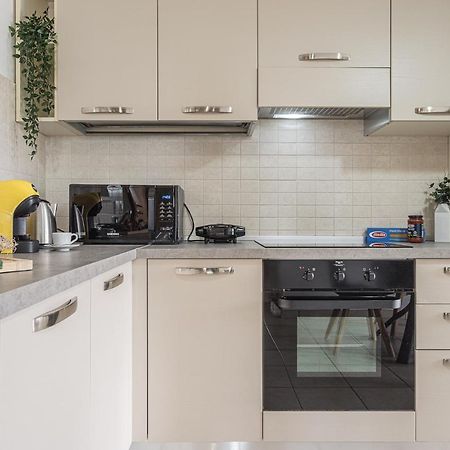 Hygge Family Apartment - One Step Away From The Lake!!! Sirmione Luaran gambar
