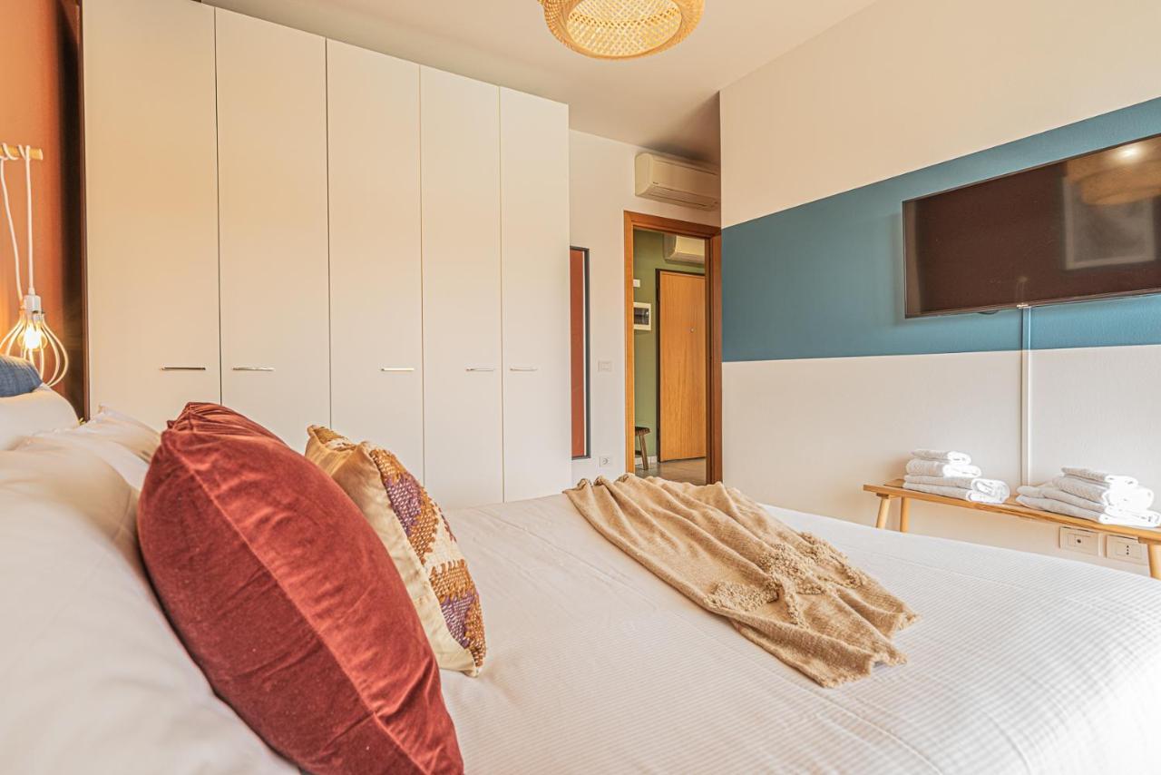 Hygge Family Apartment - One Step Away From The Lake!!! Sirmione Luaran gambar