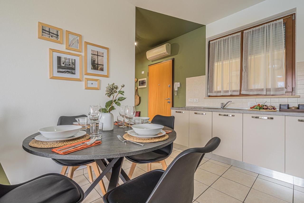 Hygge Family Apartment - One Step Away From The Lake!!! Sirmione Luaran gambar