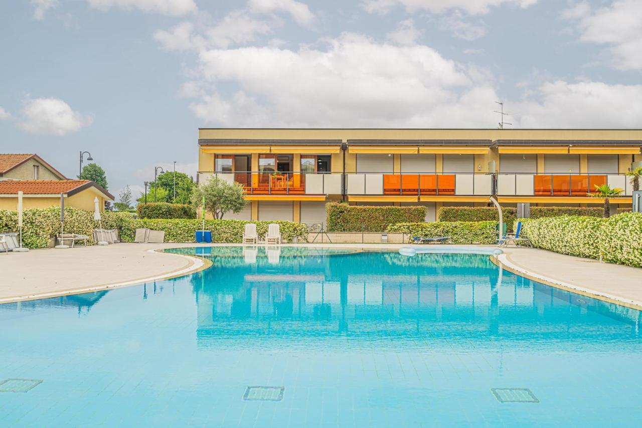 Hygge Family Apartment - One Step Away From The Lake!!! Sirmione Luaran gambar