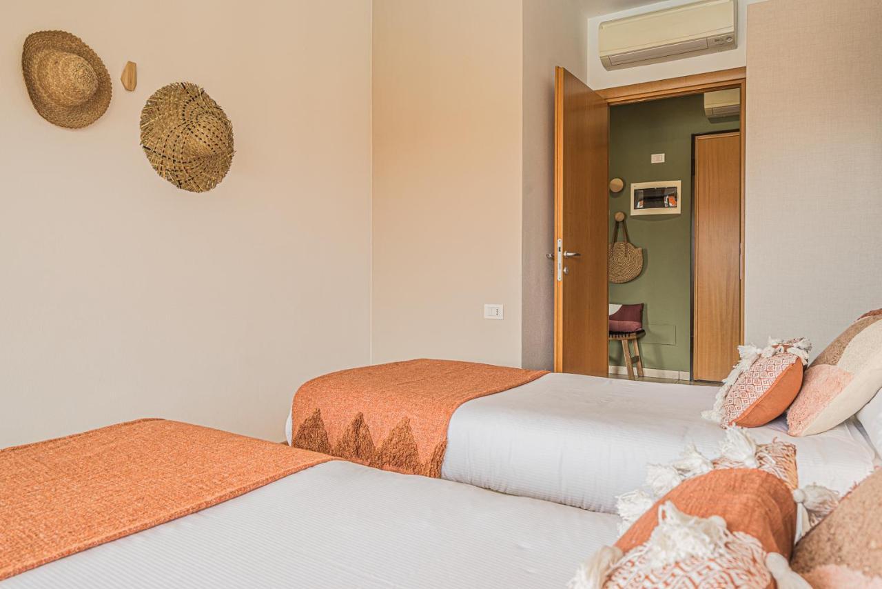 Hygge Family Apartment - One Step Away From The Lake!!! Sirmione Luaran gambar
