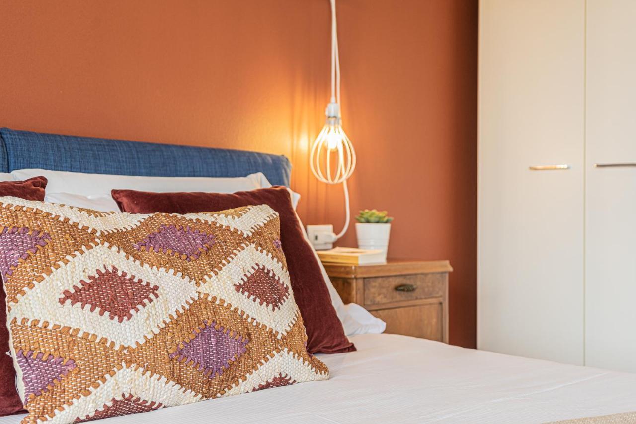 Hygge Family Apartment - One Step Away From The Lake!!! Sirmione Luaran gambar